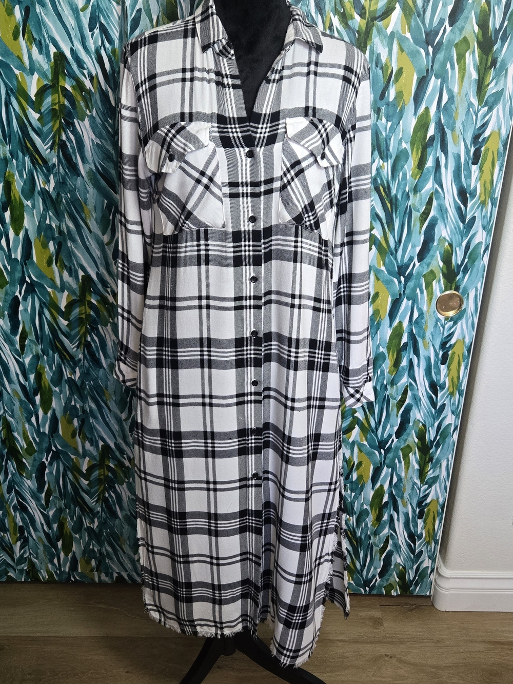Cloth & Stone Black & White Plaid Button Front Maxi Shirt Dress Duster